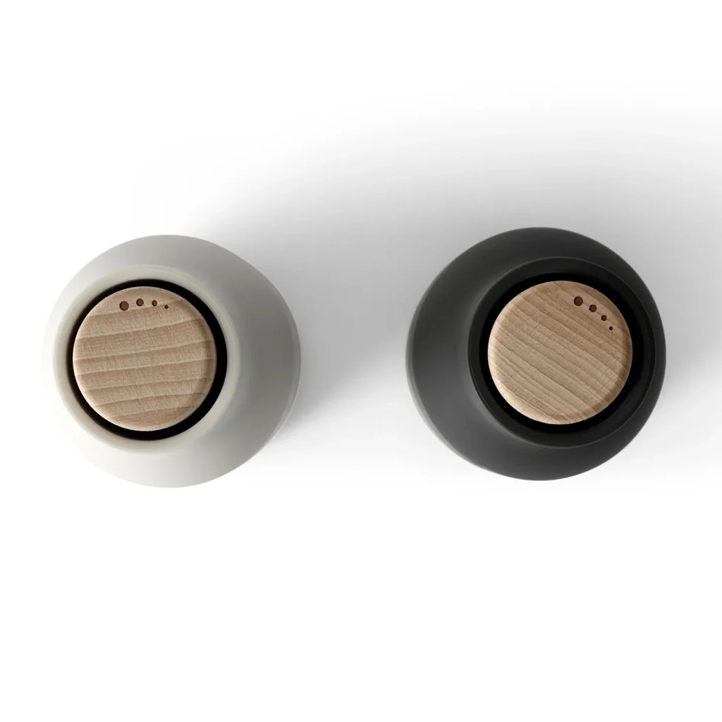 Audo Bottle Grinders Ash + Carbon Oak - Image 4