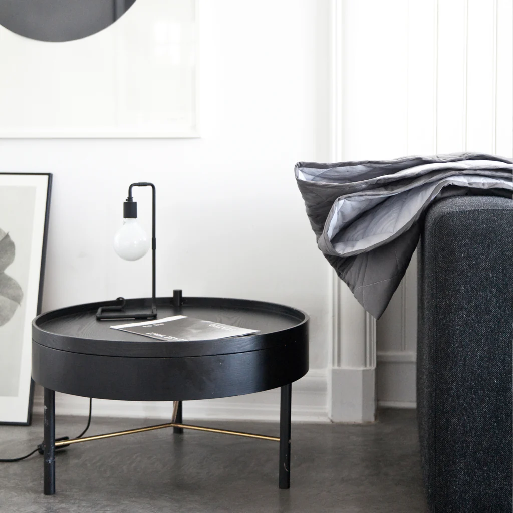 Audo Turning Table Black Ash - Image 6