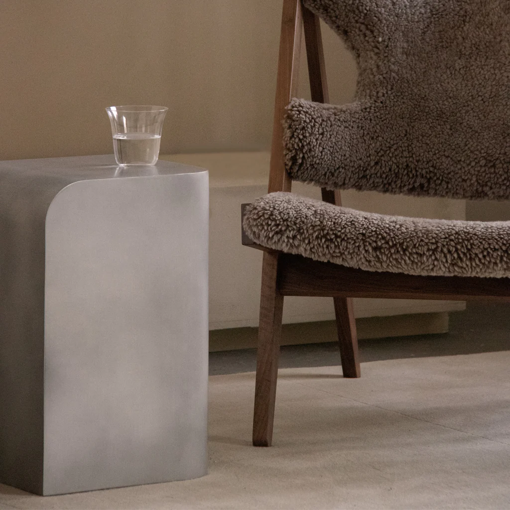 Audo Volume Side Table - Image 4