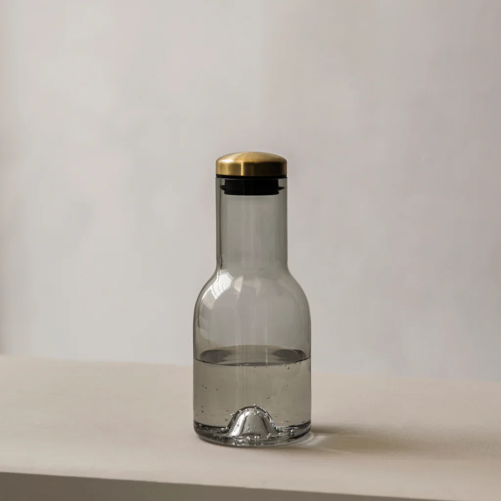 Audo Water Bottle 0.5L Smoke Brass - Image 4