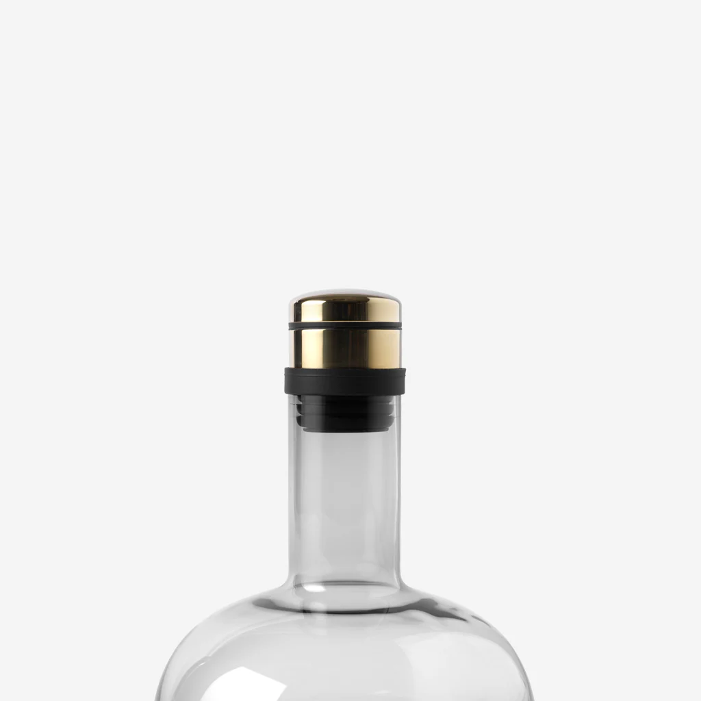 Audo Wine Breather Carafe Original Smoke Brass - Image 3
