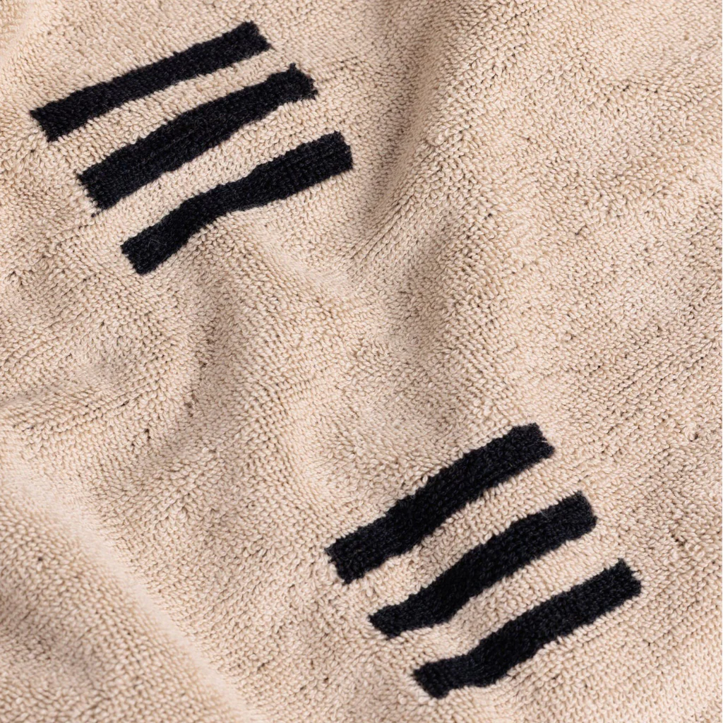 Baina Claremont Bath Towel Sand Noir - Image 6
