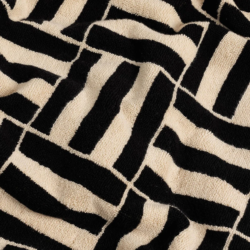 Baina Sand Noir Willis Pool Towel - Image 7