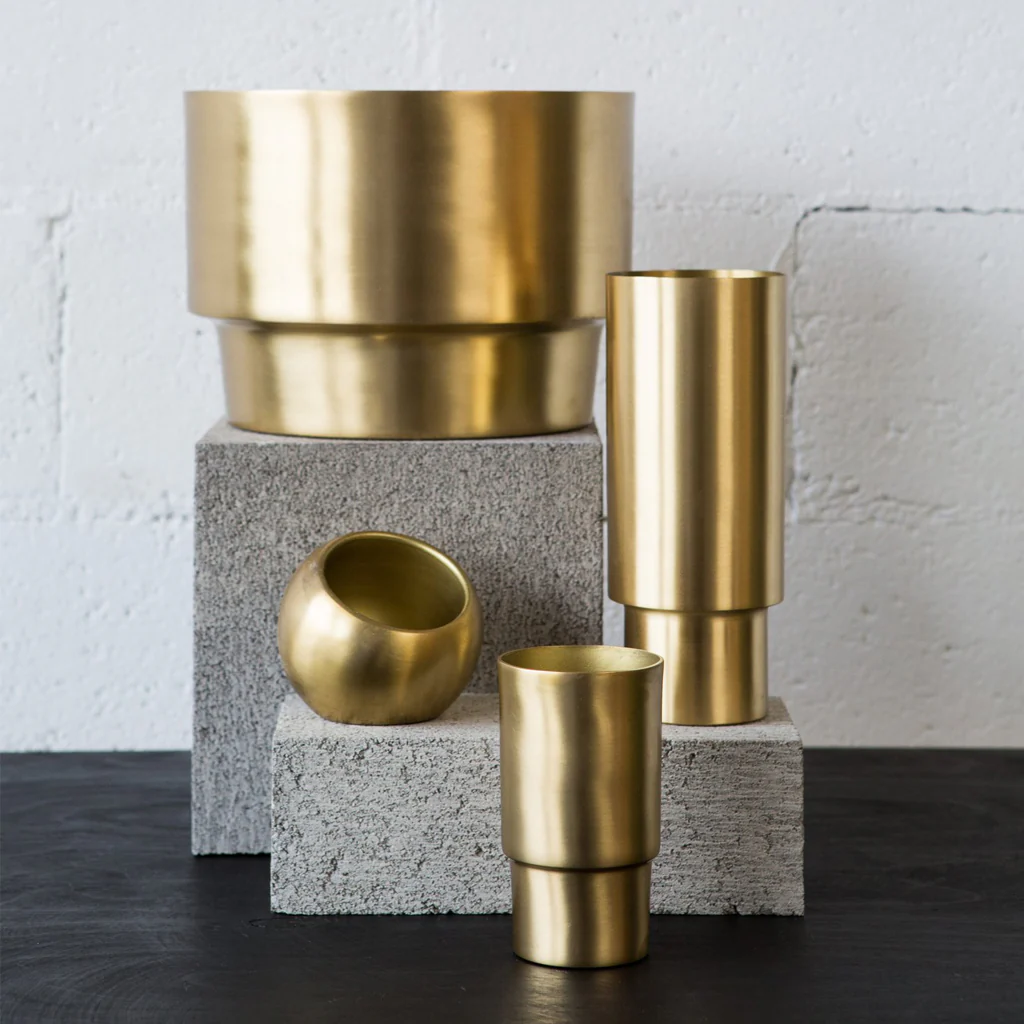 Behr & Co Brass Century Vessel - Image 3