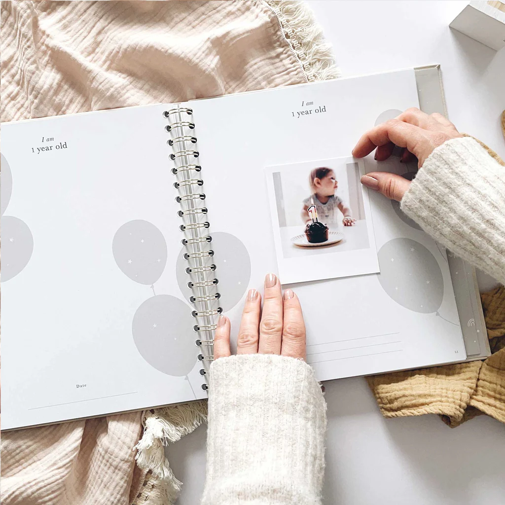 Blush & Gold My Baby Memory Book Pearl Safari - Image 10