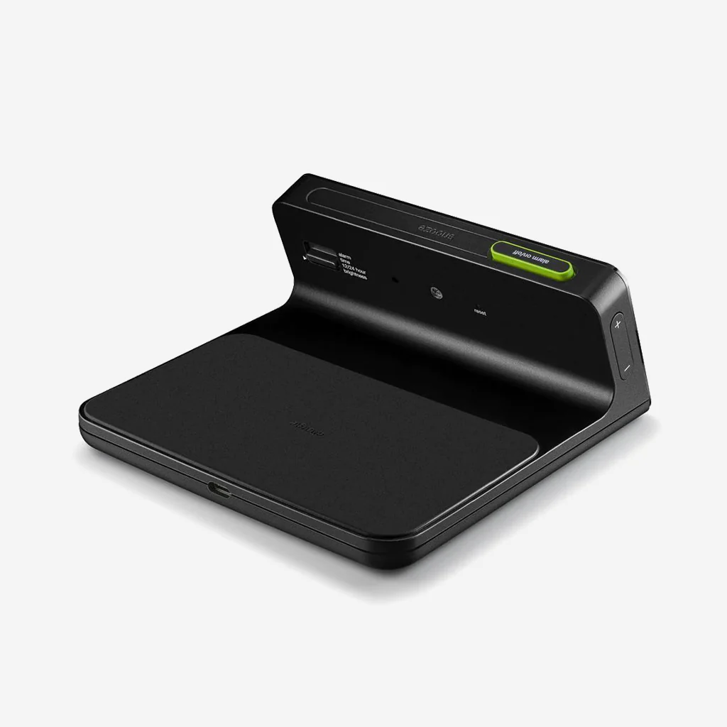 Braun BC21 Wireless Charging Clock - Image 5