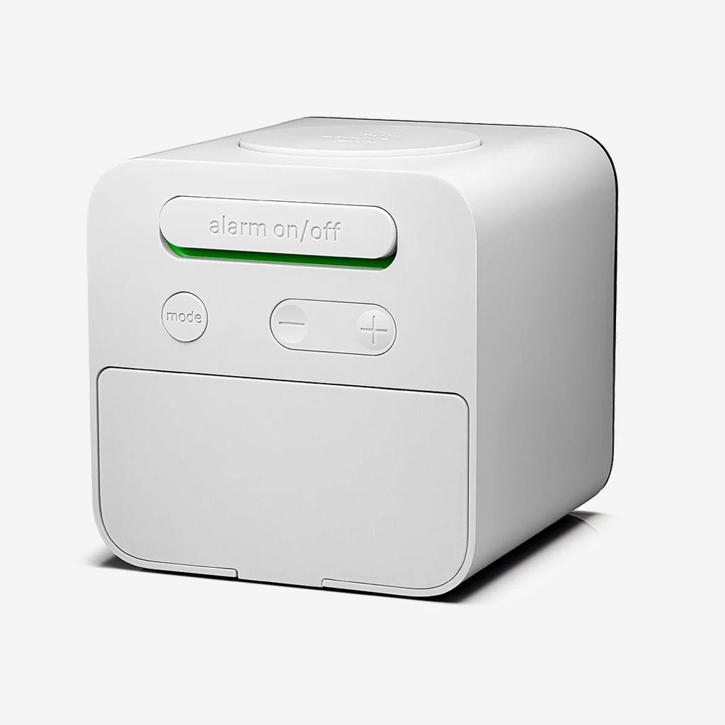 Braun BC25WP LCD Alarm Clock White - Image 4
