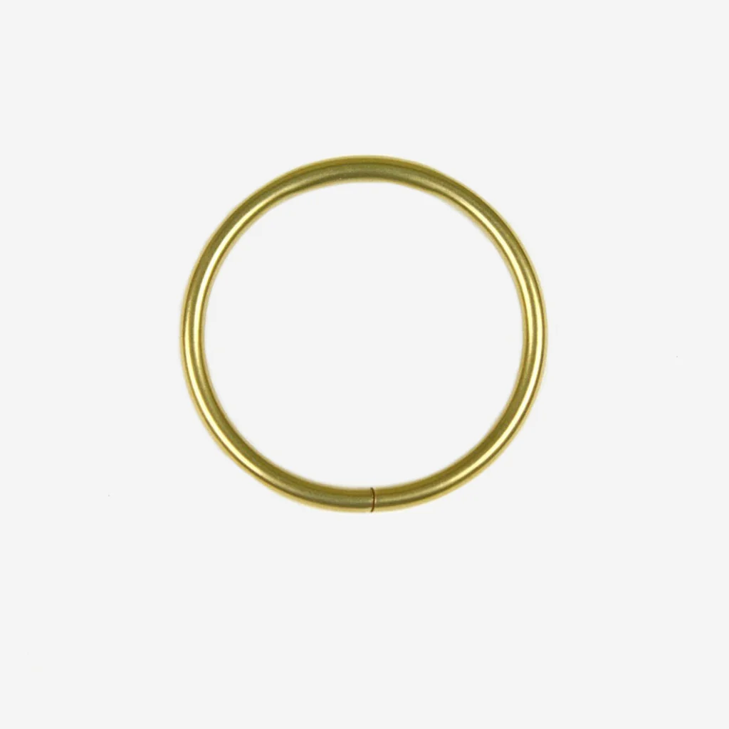 Diarge Brass Round Keyring - Image 5