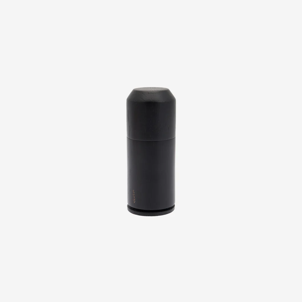 Ekta Living Crush Me Grinder Black Oak