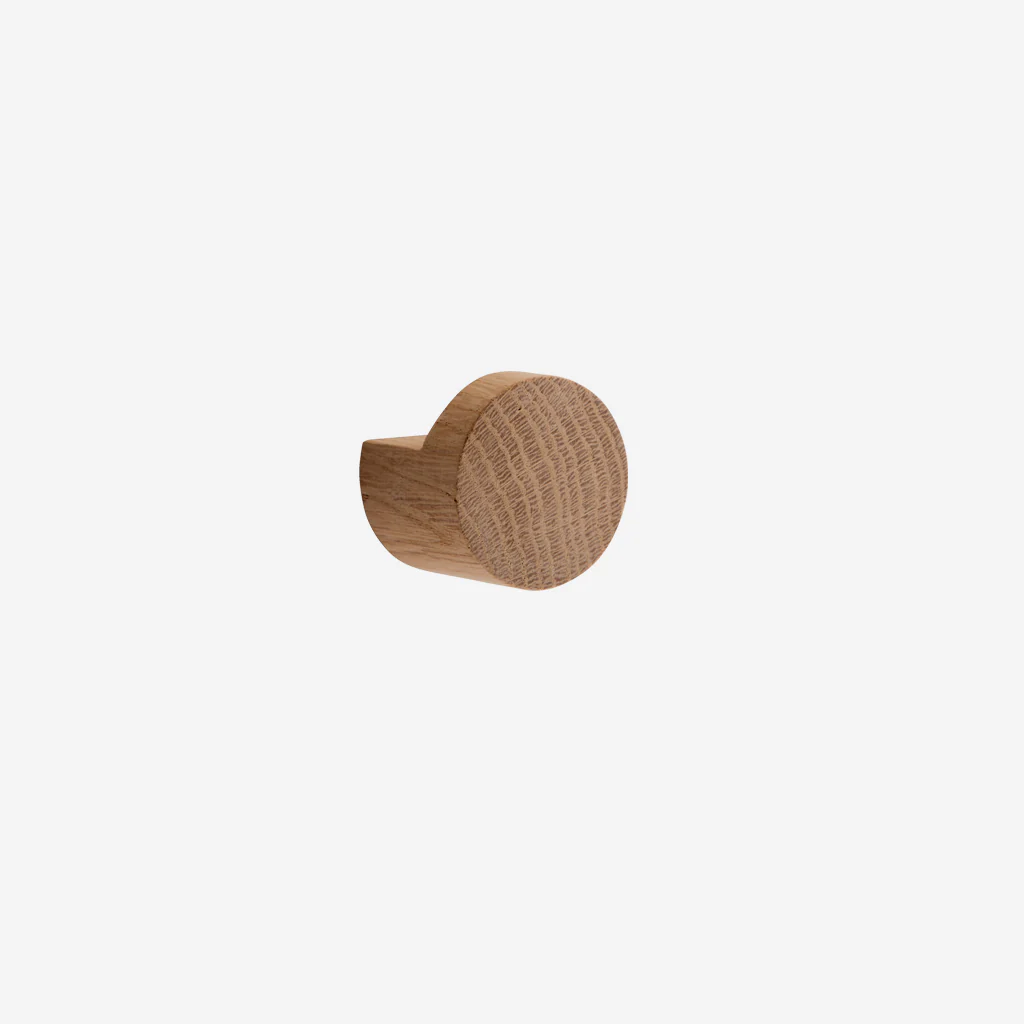 Ekta Living Wood Knot Hook Medium Oiled Oak