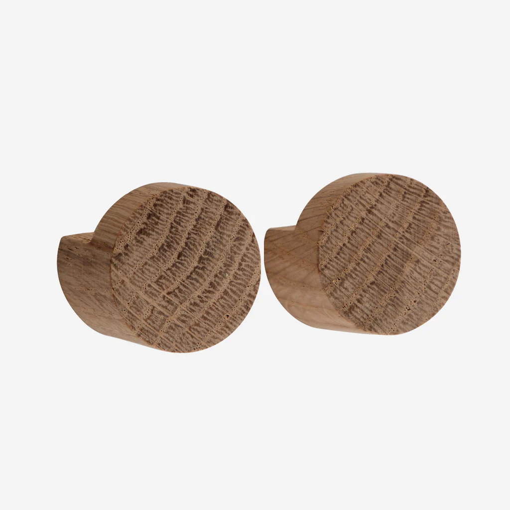 Ekta Living Wood Knot Hook Small Set Oiled Oak - Image 2