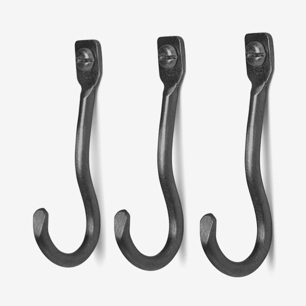 Ferm Living Curvature Hook Set Black Brass - Image 3