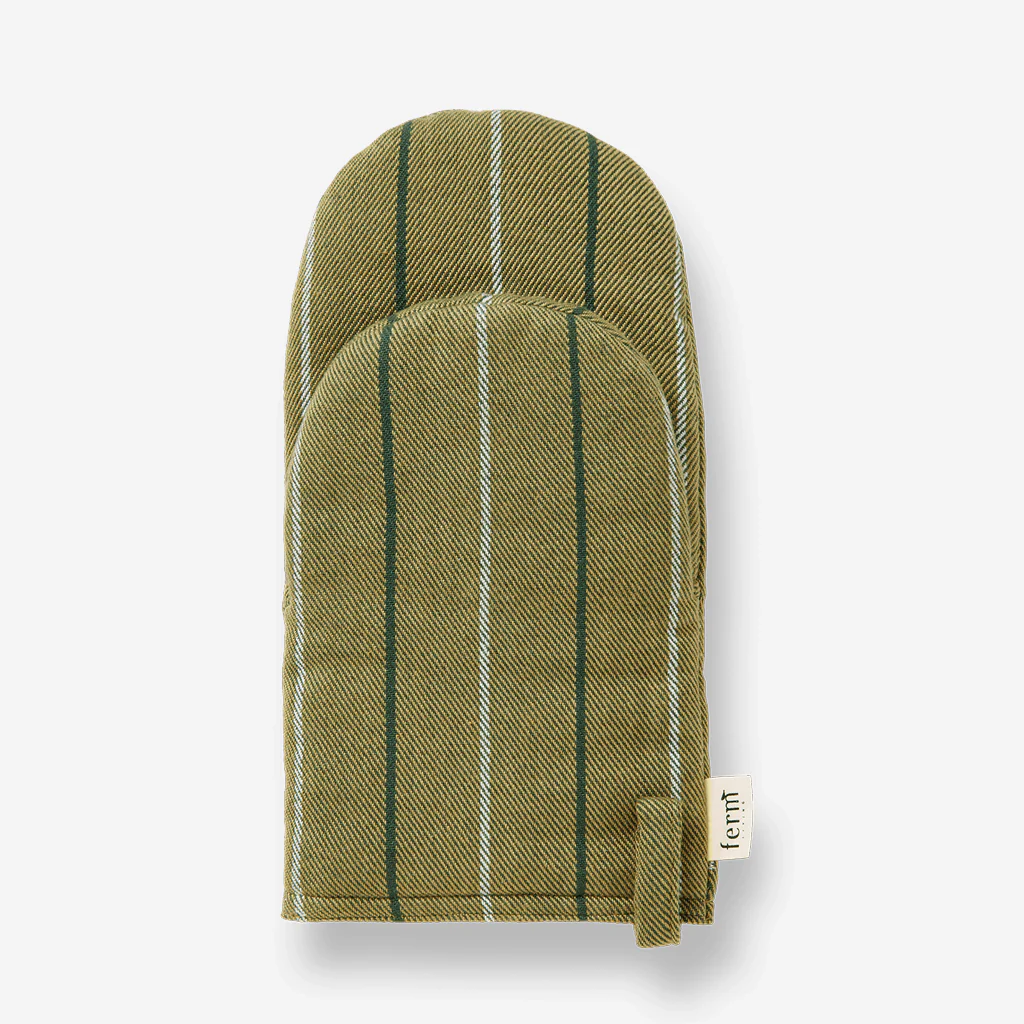 Ferm Living Ito Oven Mitt Seaweed - Image 3