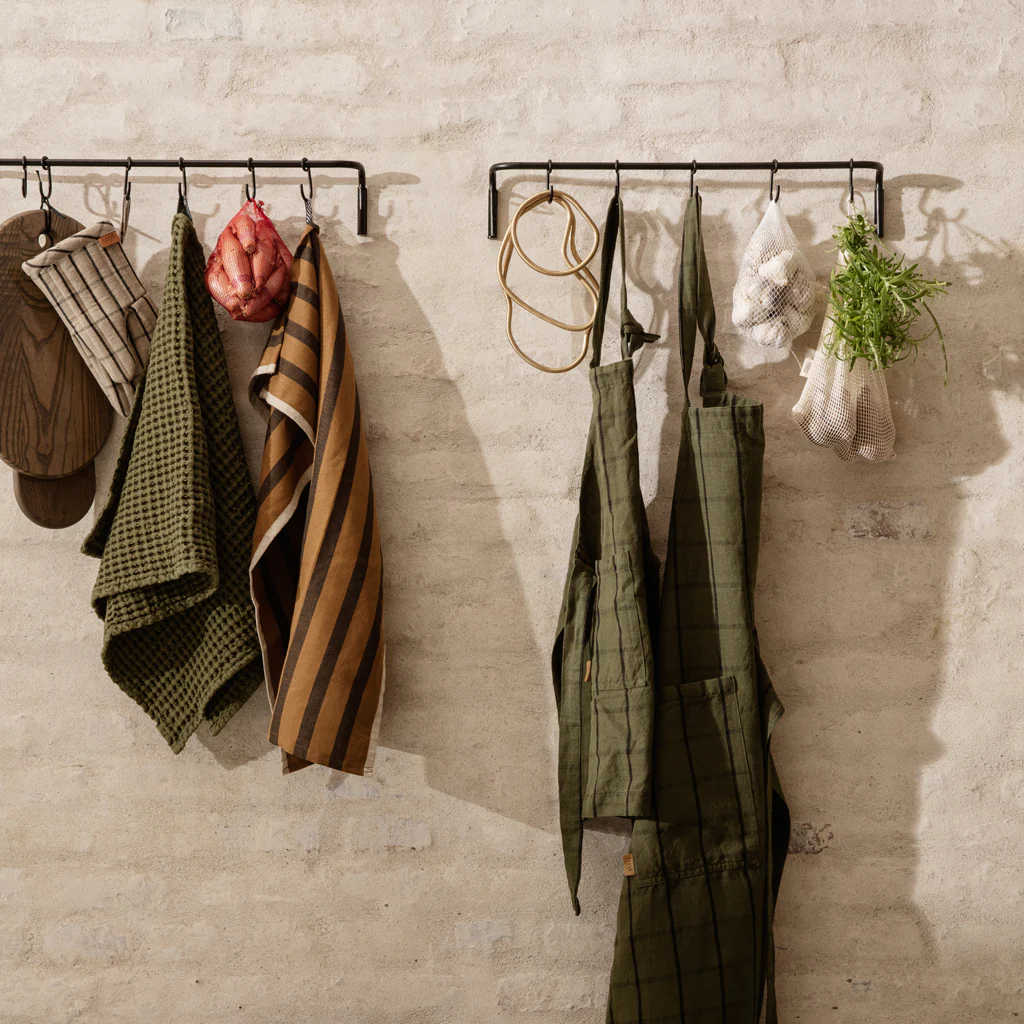 Ferm Living Kitchen Hanging Rod Black - Image 2
