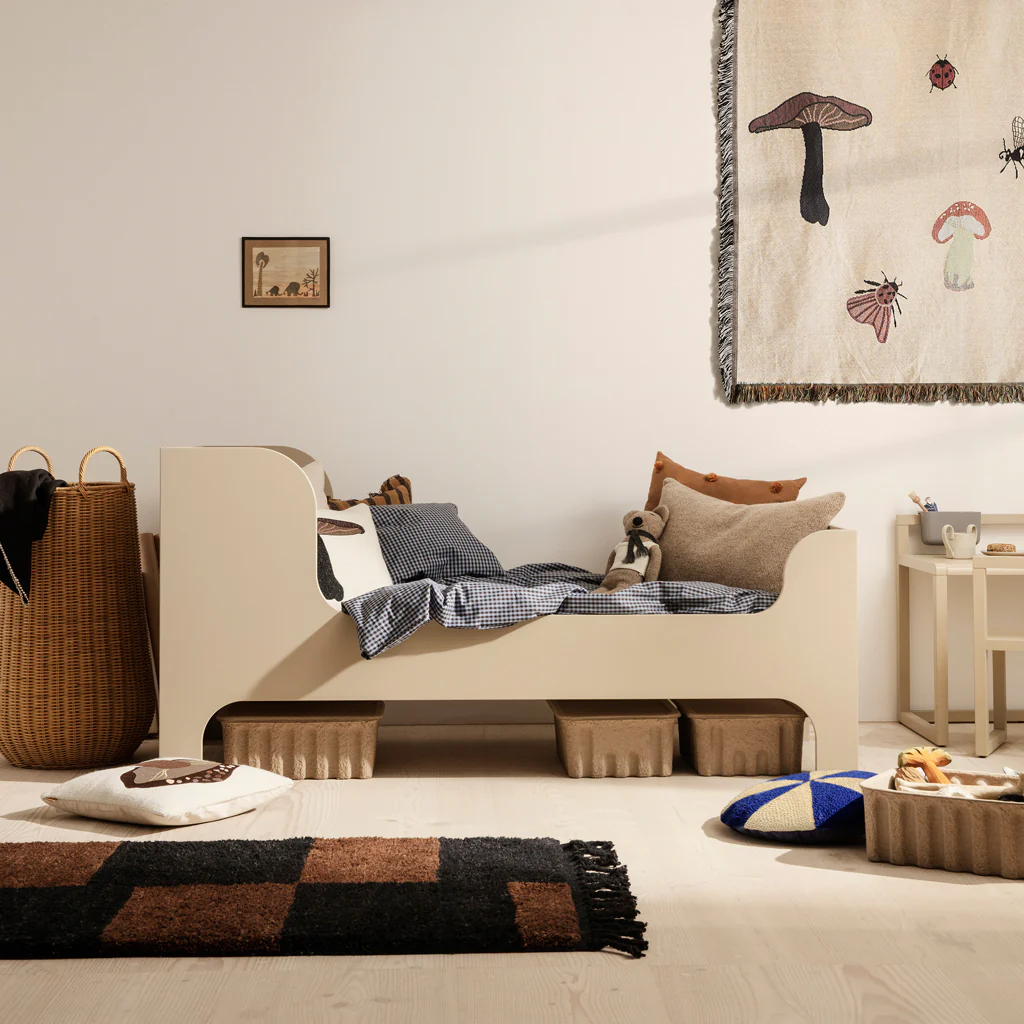 Ferm Living Mara Knotted Rug Large Black / Chocolate - Image 2