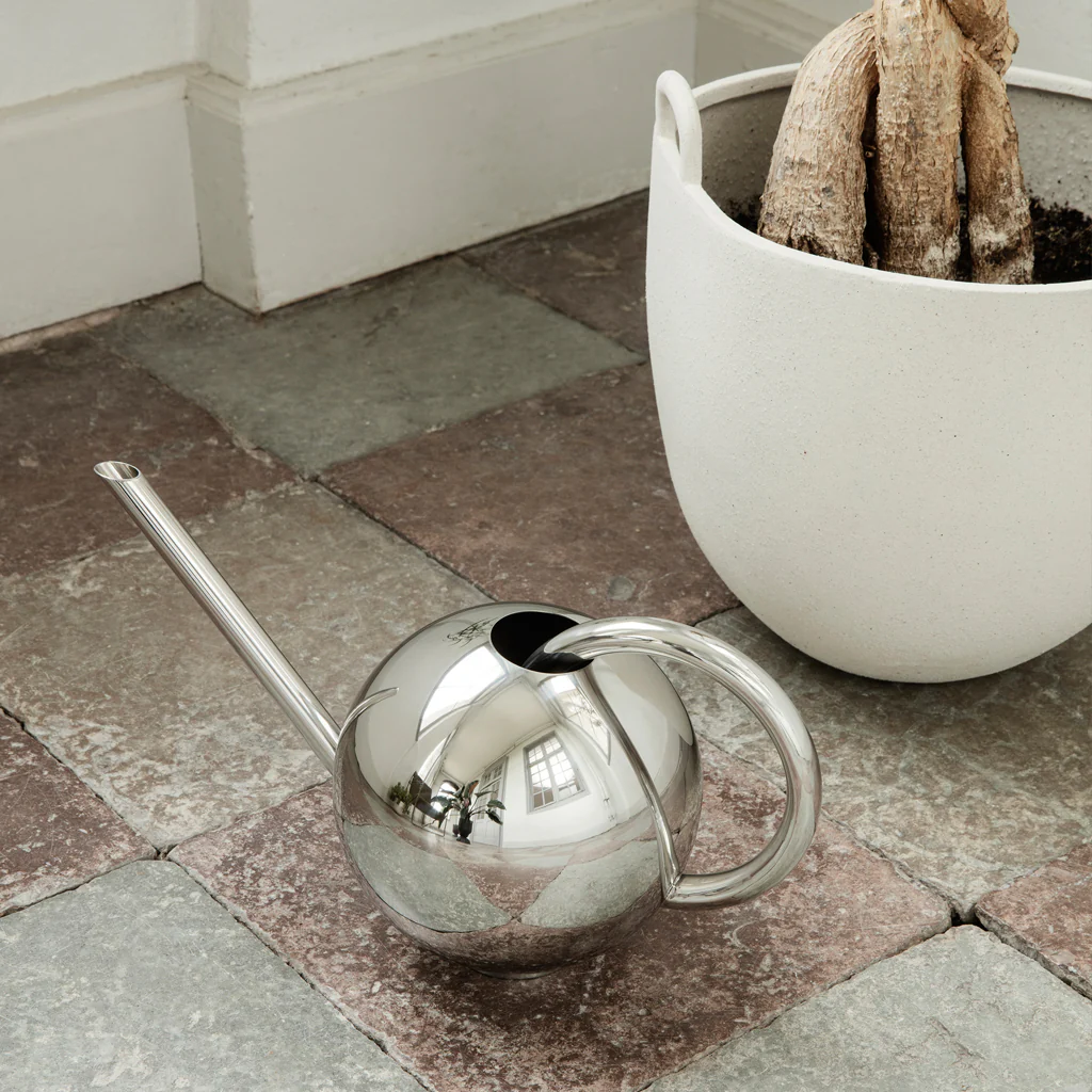 Ferm Living Orb Watering Can Mirror Polished - Image 2