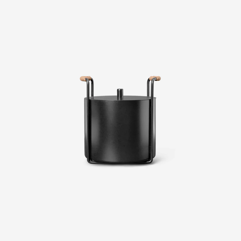 Ferm Living Port Kindling and Ash Bucket Black