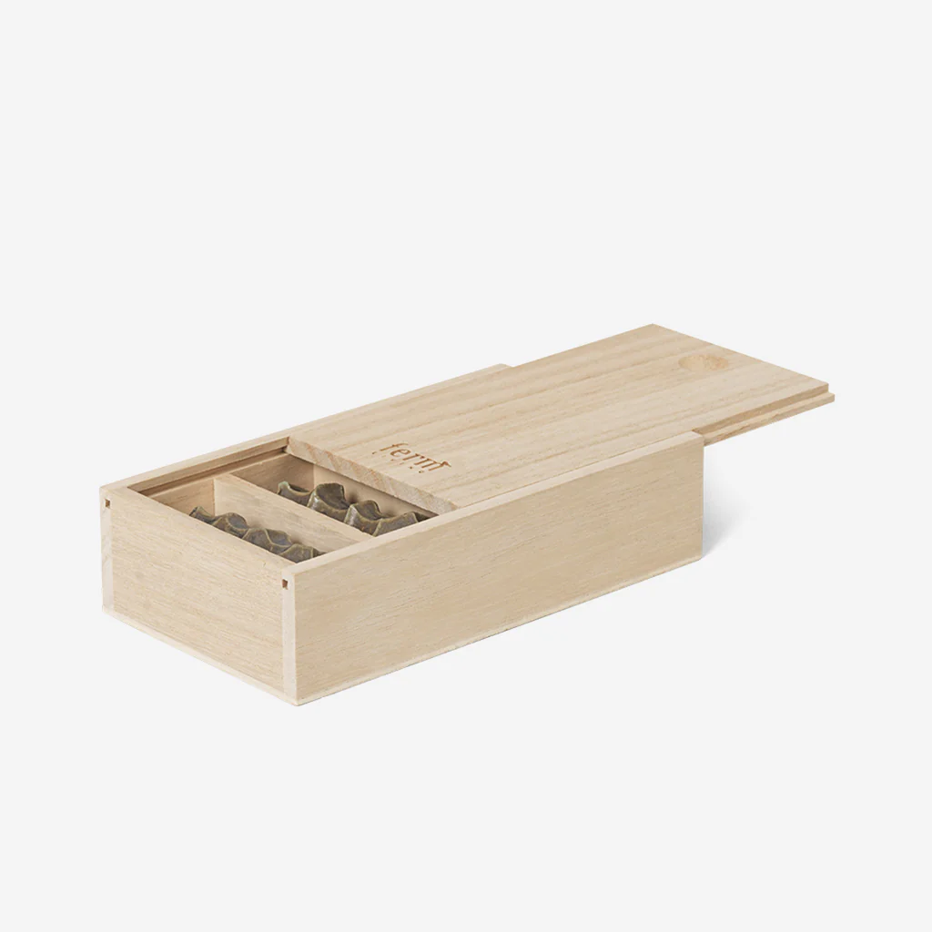 Ferm Living Serre Cutlery Rest Set Moss Green - Image 3