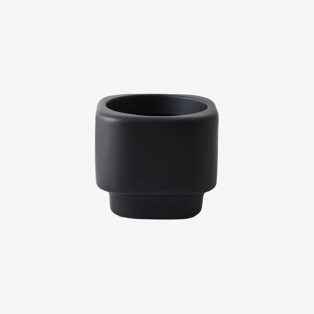 Floral Interiors Flint Pot Black Small - Image 4