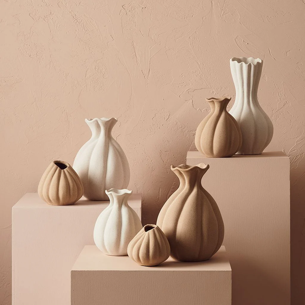 Floral Interiors Hana Vase White Tall - Image 2