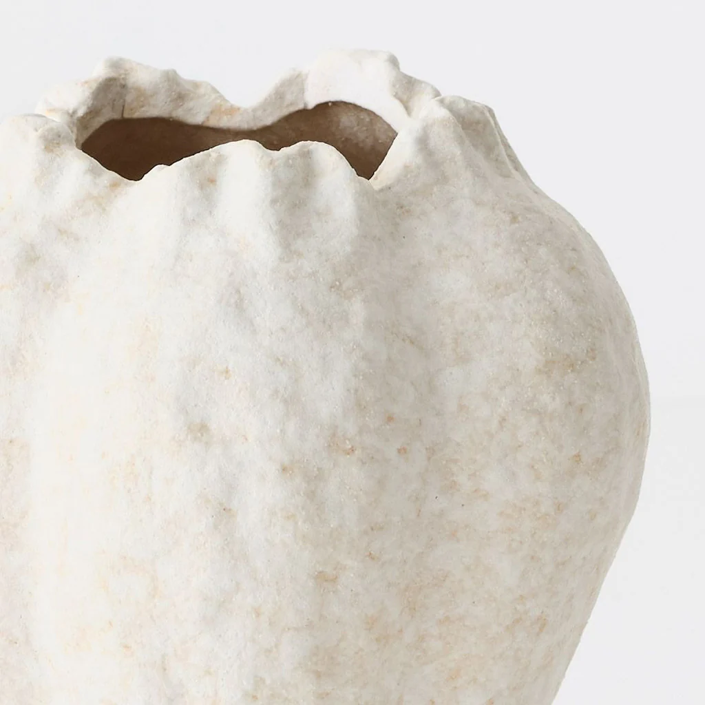 Floral Interiors Nagio Vase Eggshell Small - Image 3