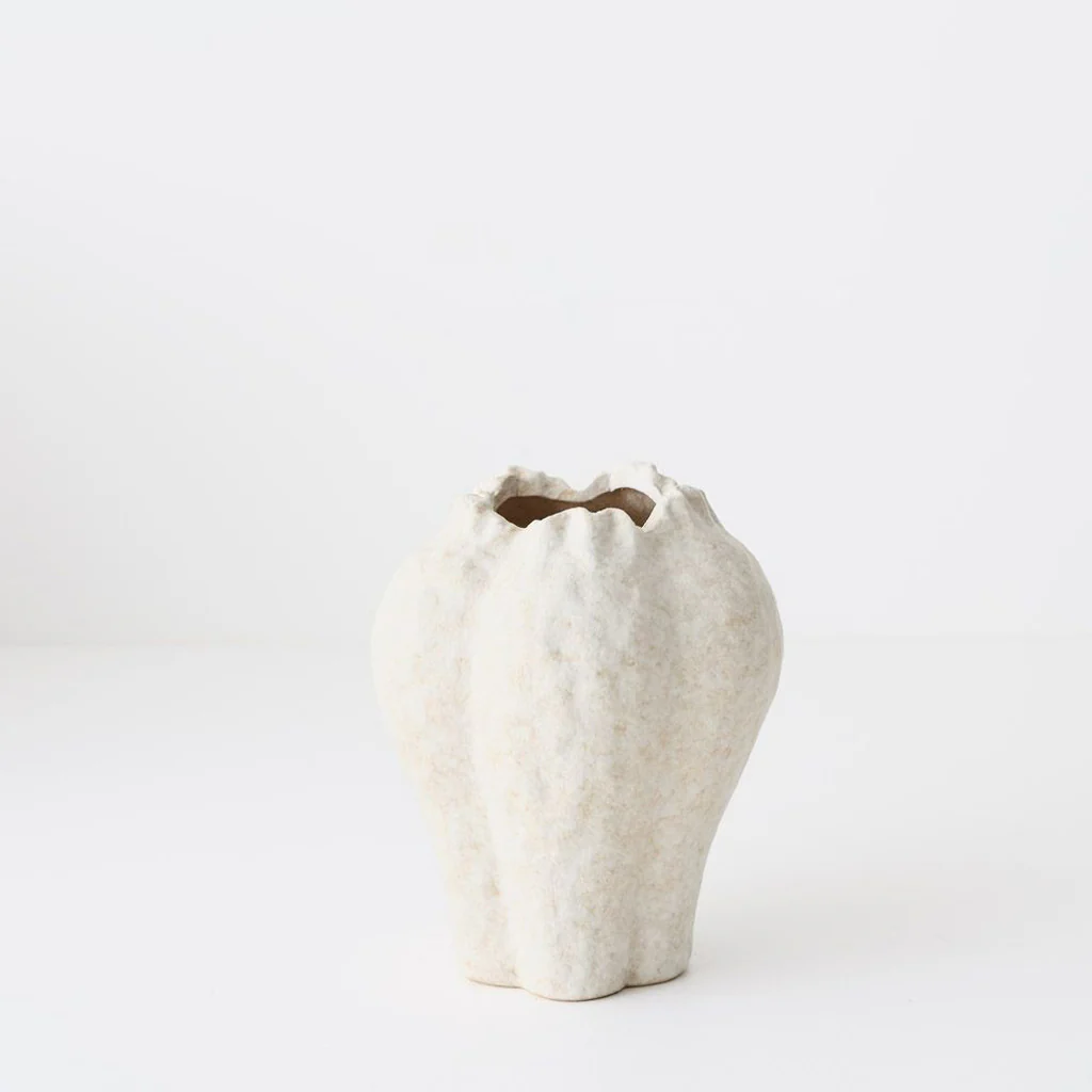 Floral Interiors Nagio Vase Eggshell Small - Image 4