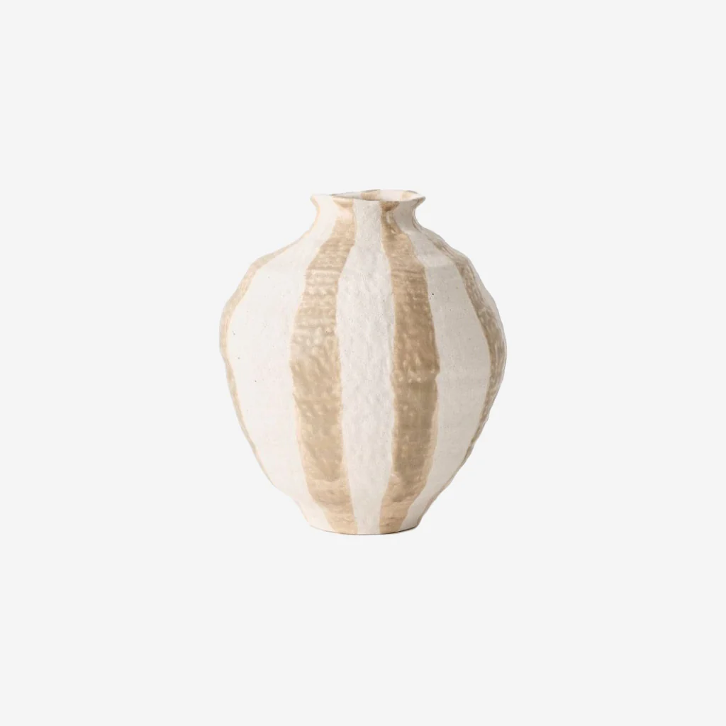 Floral Interiors Oreio Urn Vase Sand Small - Image 4