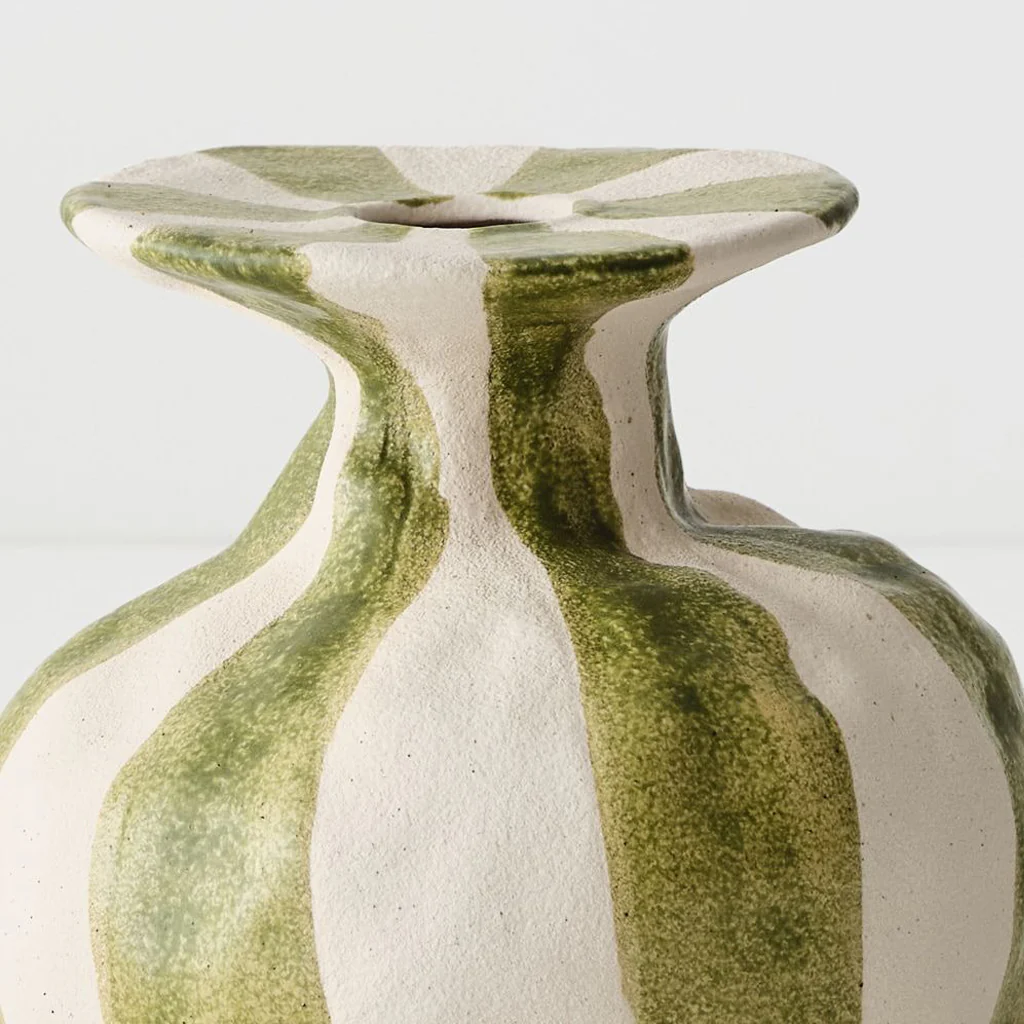 Floral Interiors Oreio Vase Sicilian Green Low - Image 3