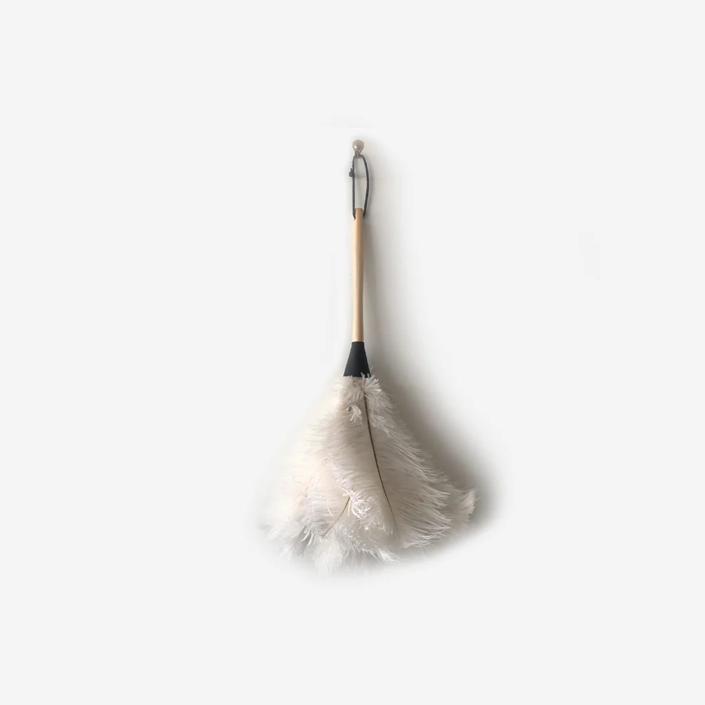 Heaven In Earth Feather Duster White
