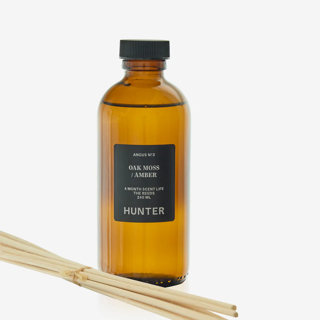 Hunter Candles Angus / Oak Moss Amber Reed Diffuser - Image 3