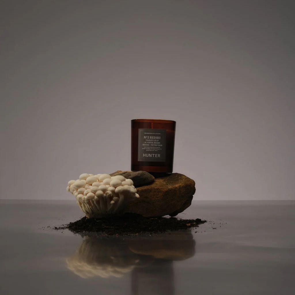 Hunter Candles Reishi / Violet Leaf Juniperberry Petrichor Candle - Image 2