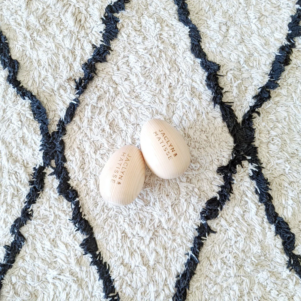Jaclyn & Matisse Wooden Egg Shakers - Image 3