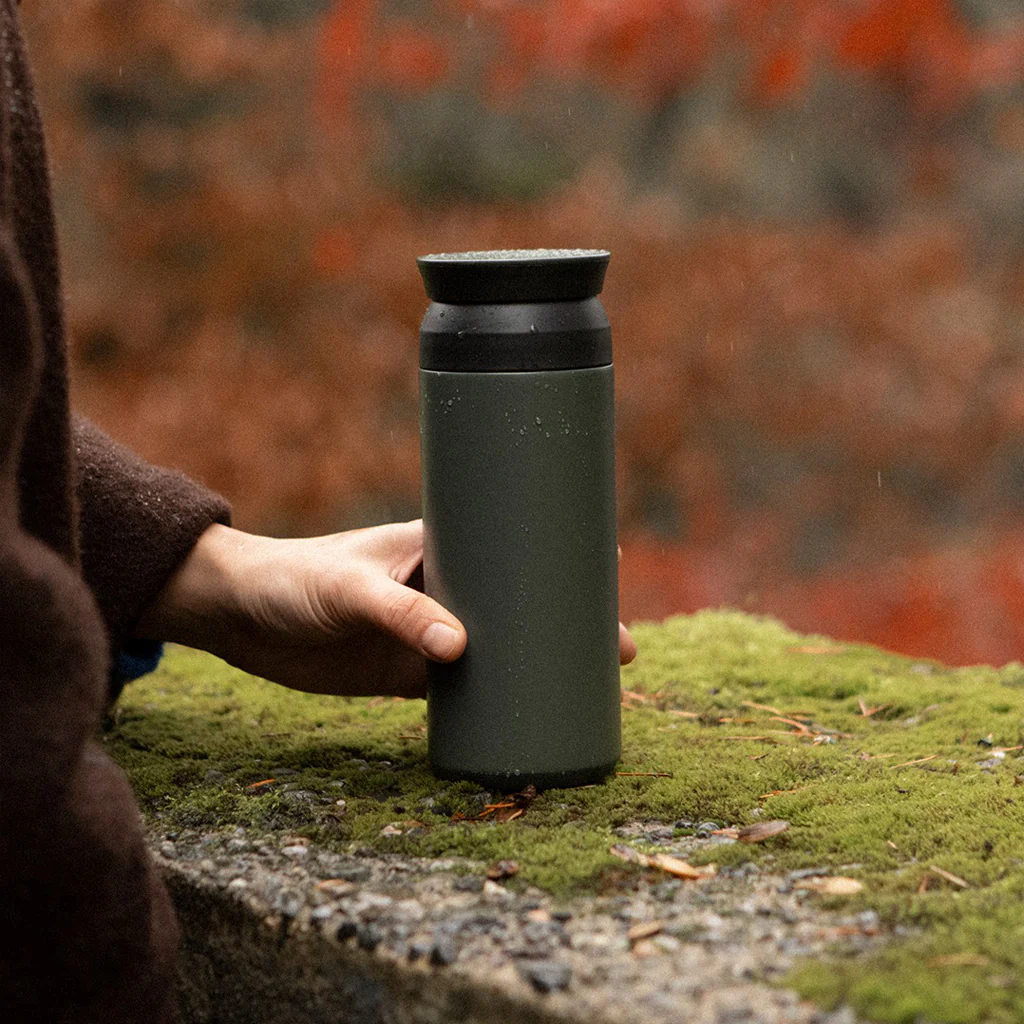Kinto Travel Tumbler Khaki 500ml - Image 3