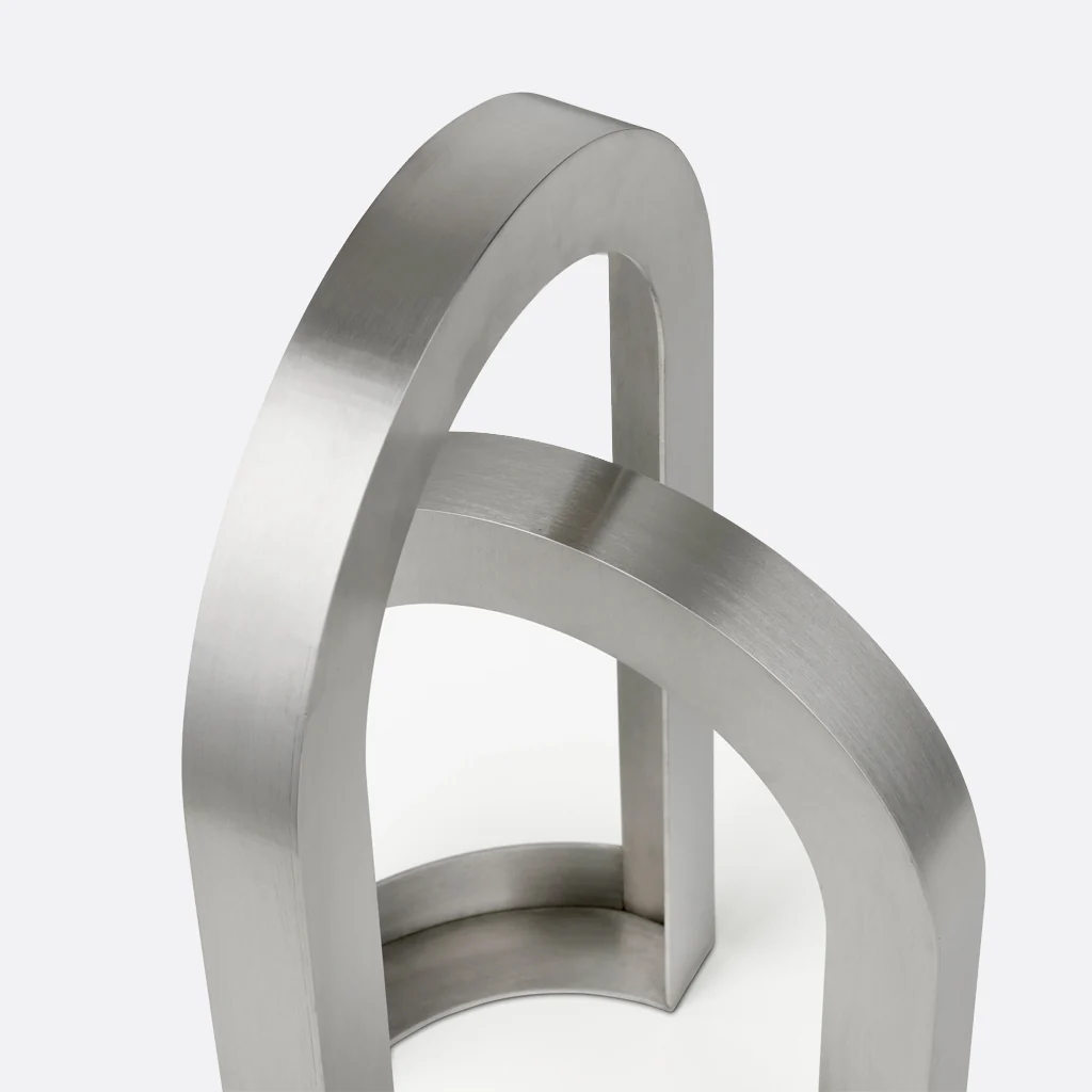 Kristina Dam Arch Sculpture - Image 4