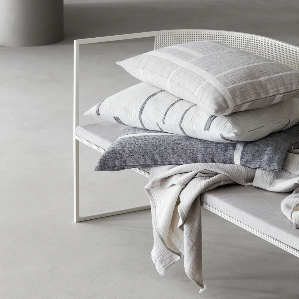 Kristina Dam Bauhaus Lounge Bench Off White - Image 4