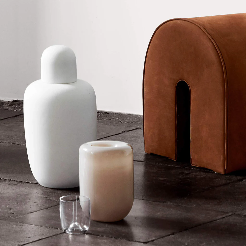 Kristina Dam Curved Pouf Cognac Brown Leather - Image 6