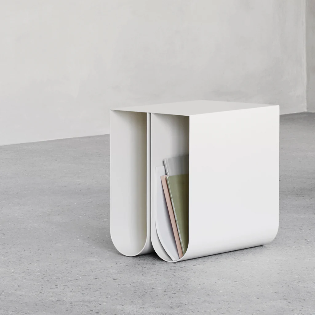 Kristina Dam Curved Side Table Off White - Image 3