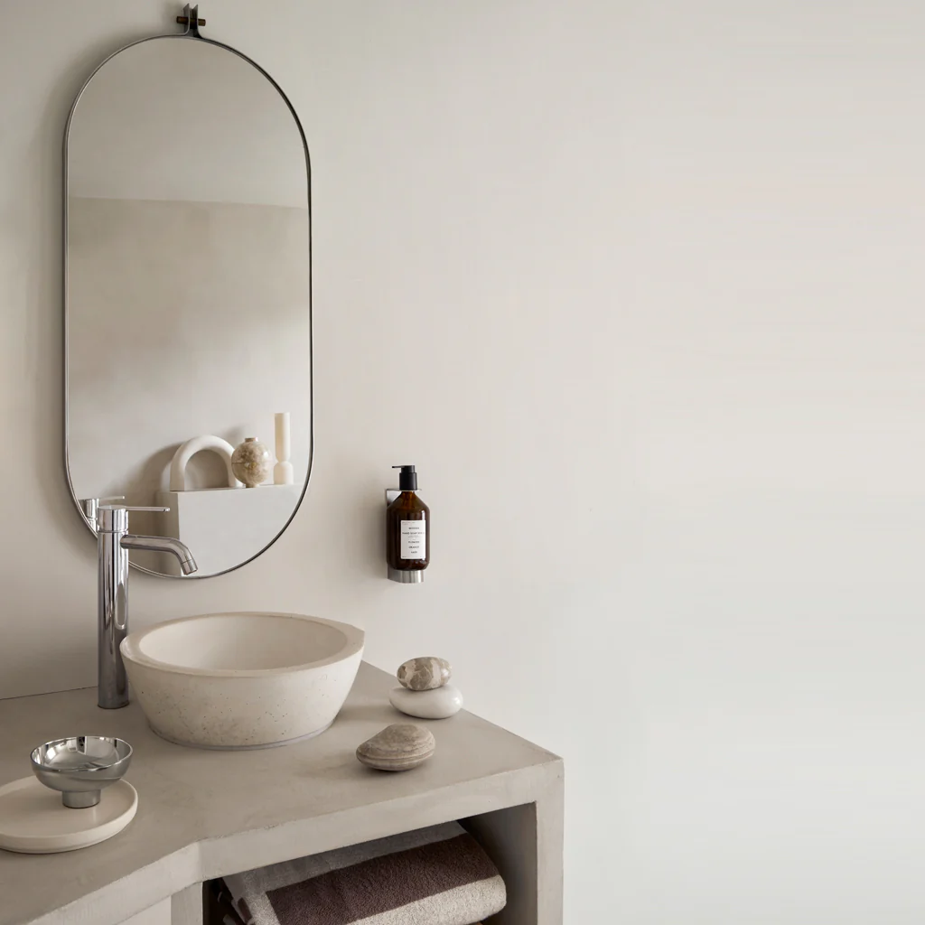 Kristina Dam Dowel Bottle Holder - Image 2