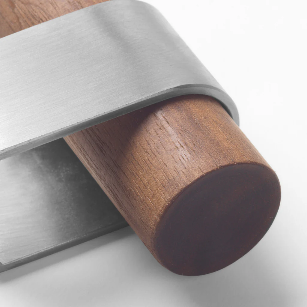 Kristina Dam Dowel Hooks Walnut - Image 8