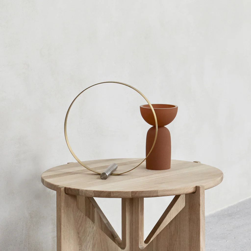 Kristina Dam Dual Vase Small Ochre - Image 3