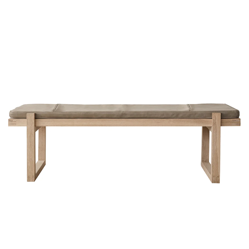 Kristina Dam Minimal Leather Daybed Oak - Image 2