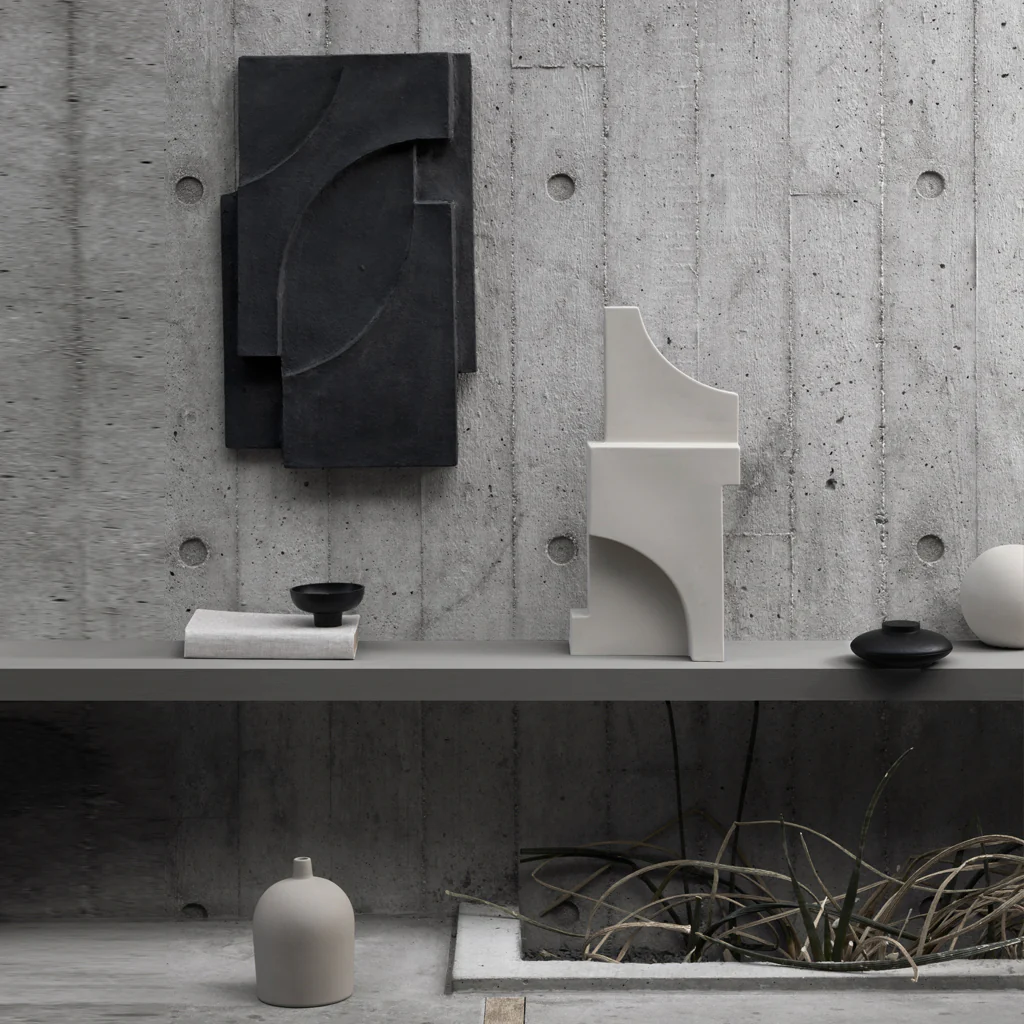 Kristina Dam Serif Relief Dark Grey - Image 2