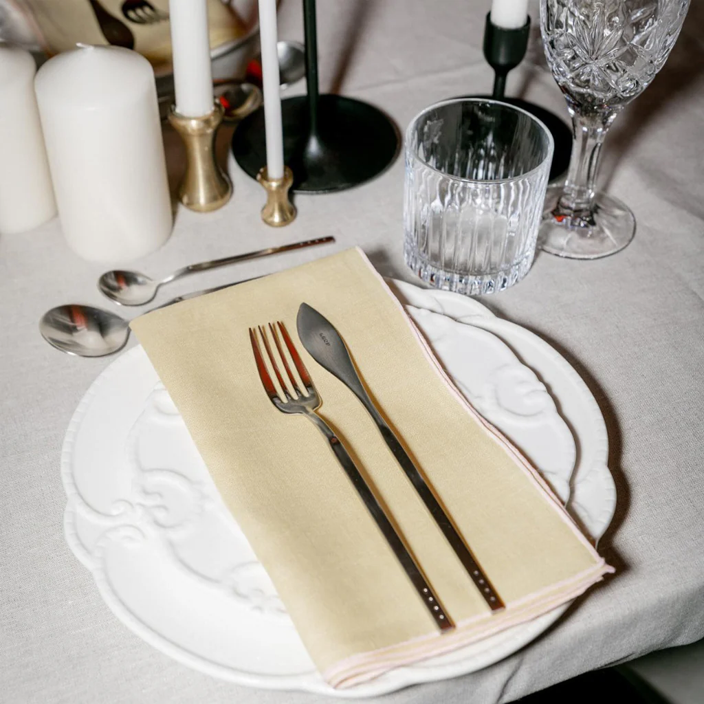 KROF Cutlery Set 8 piece Polished Silver - Image 3
