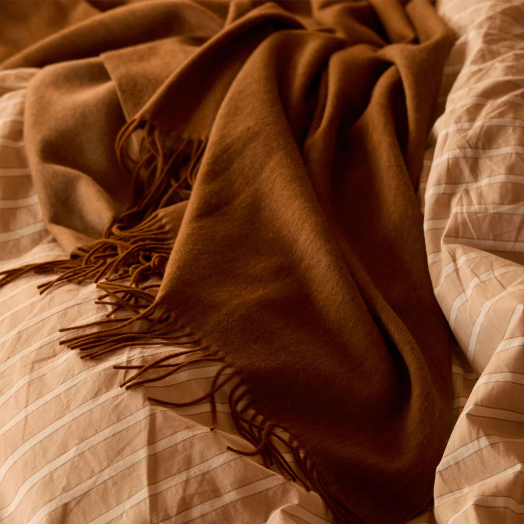 L&M Home Camille Wool Throw Caramel Latte - Image 5