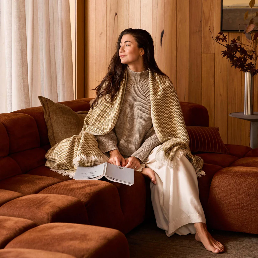 L&M Home Copenhagen Cashmere Throw Wasabi - Image 3