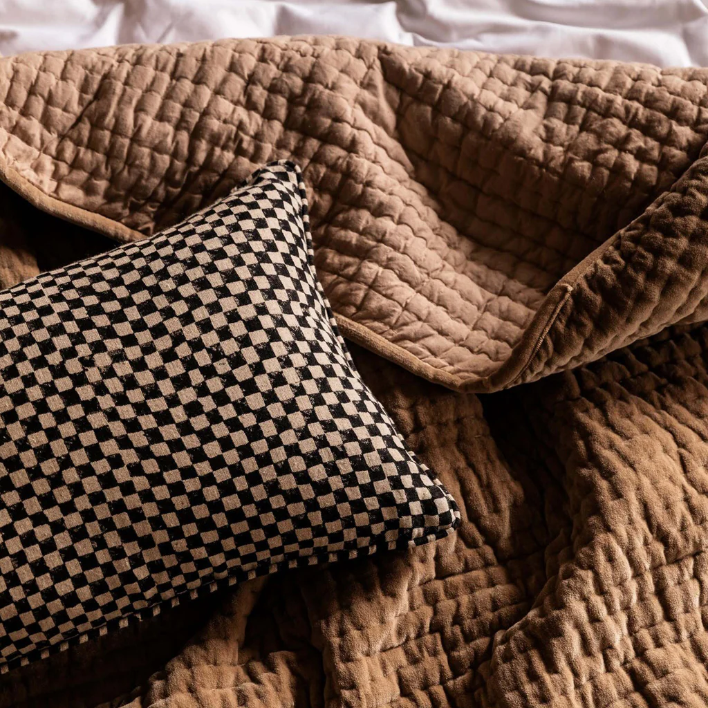 L&M Home Gia Reversible Linen Cushion Black - Image 2