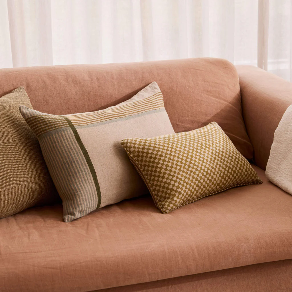 L&M Home Gia Reversible Linen Cushion Wasabi - Image 3