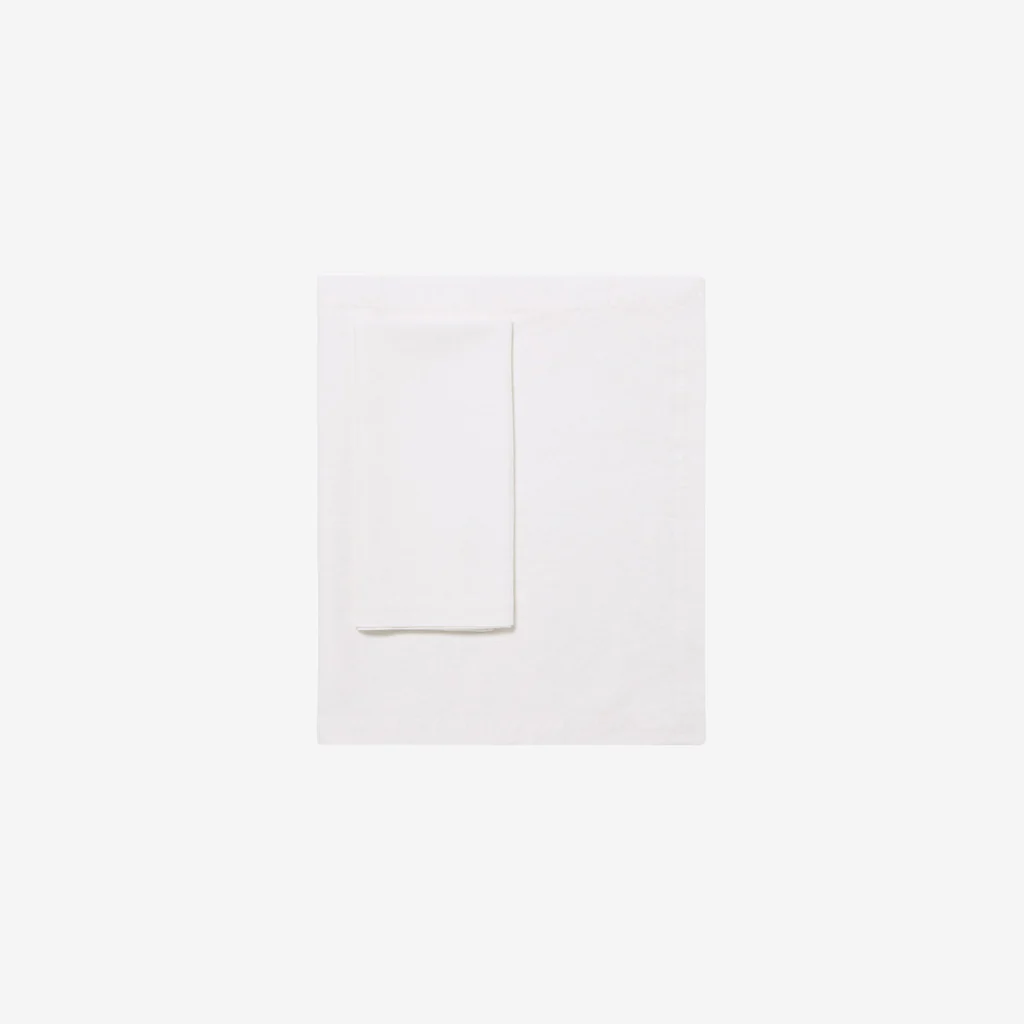 L&M Home Terrace Table Cloth White