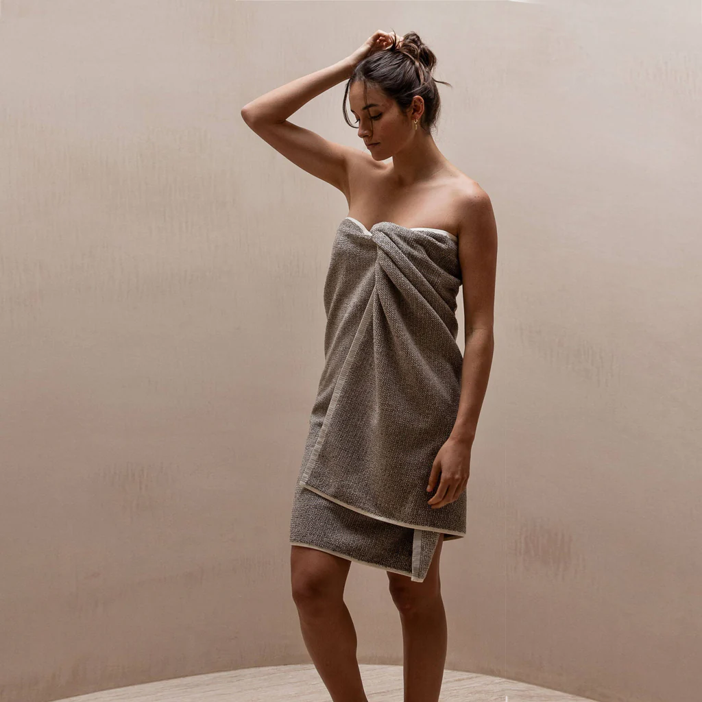 L&M Home Tweed Grey Hand Towel - Image 10