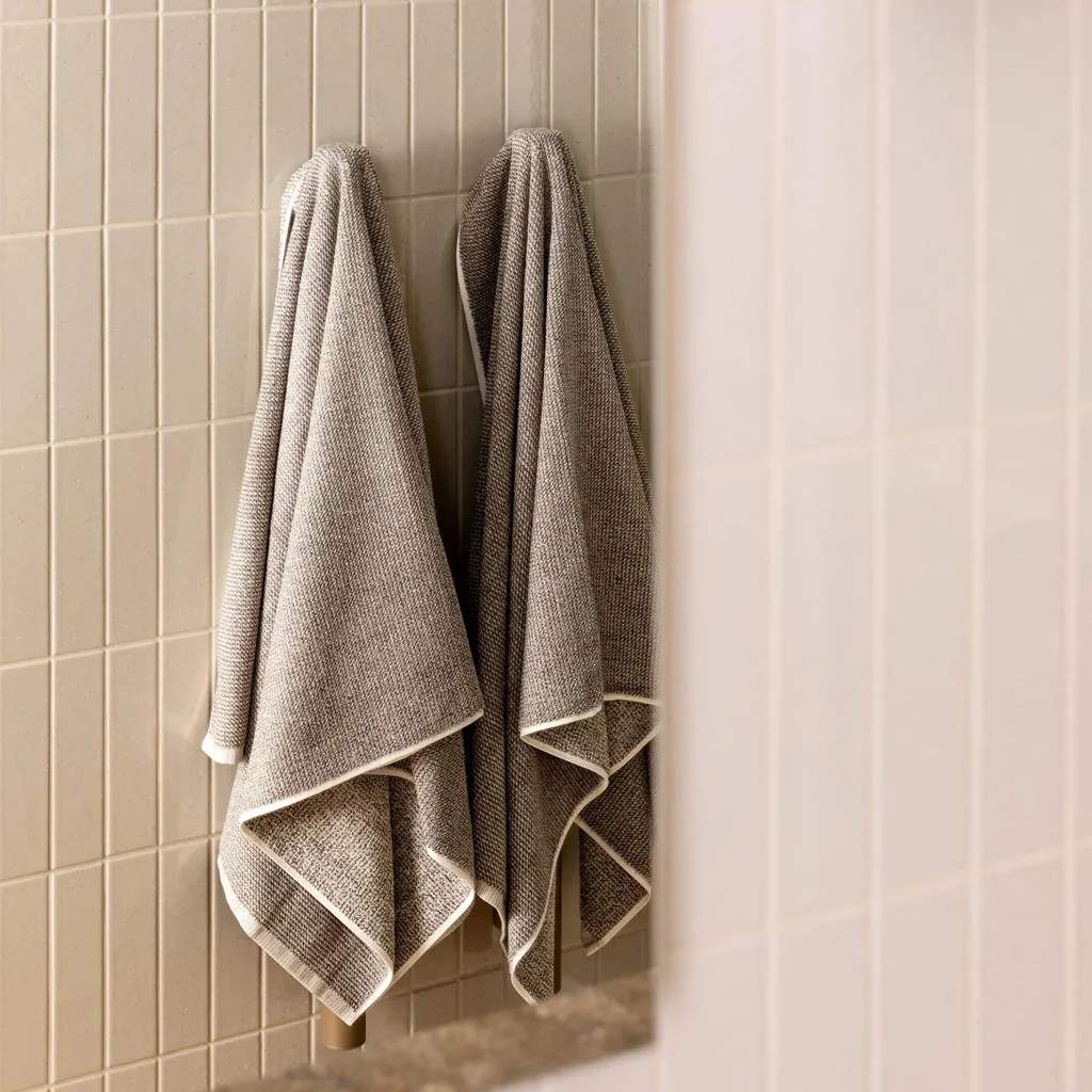 L&M Home Tweed Taupe Bath Mat - Image 4